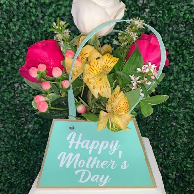 Happy Mother’s Day 3 Roses