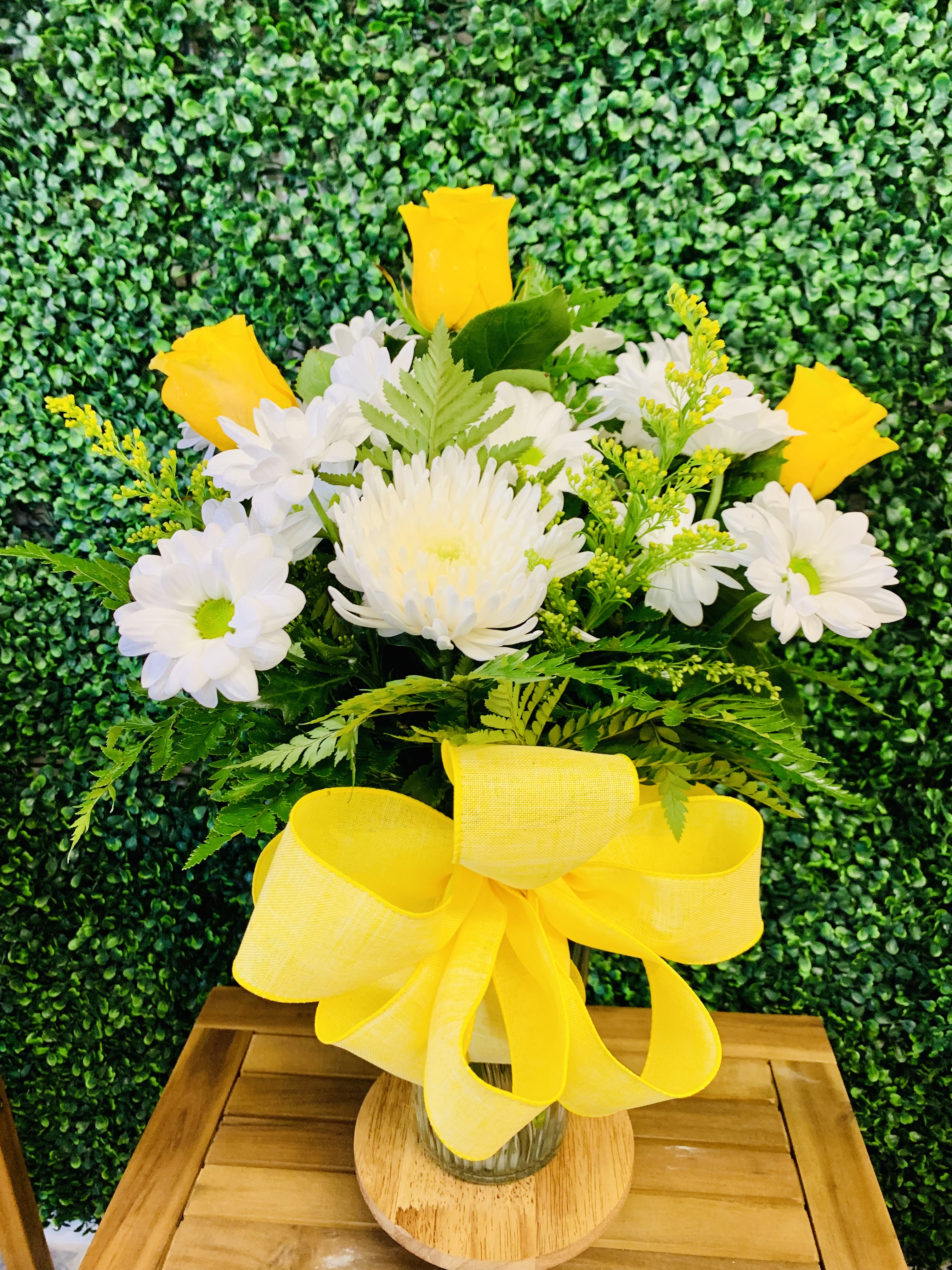 Rose, Mum and Daisies Arrangement