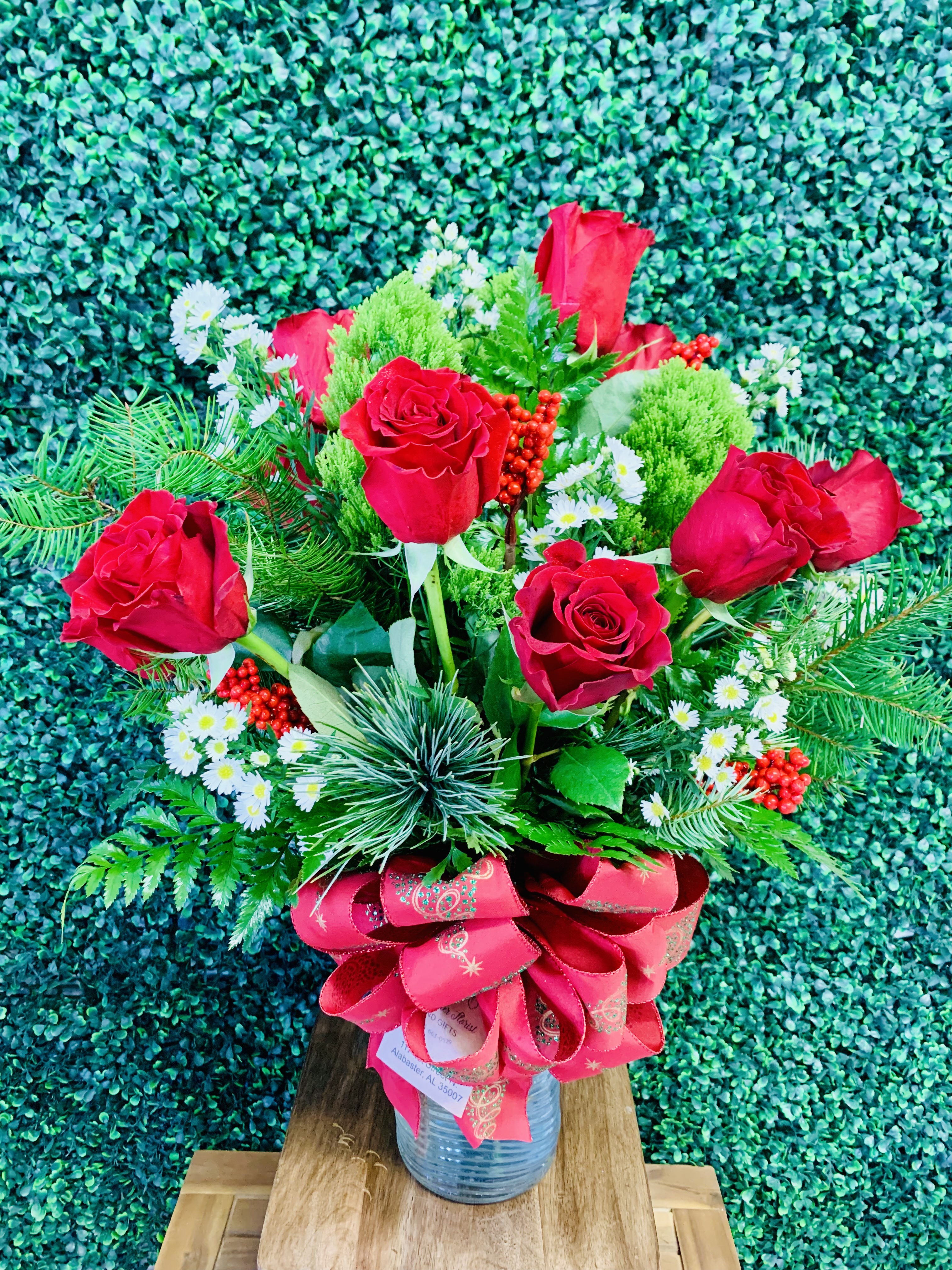 Christmas Dozen Roses