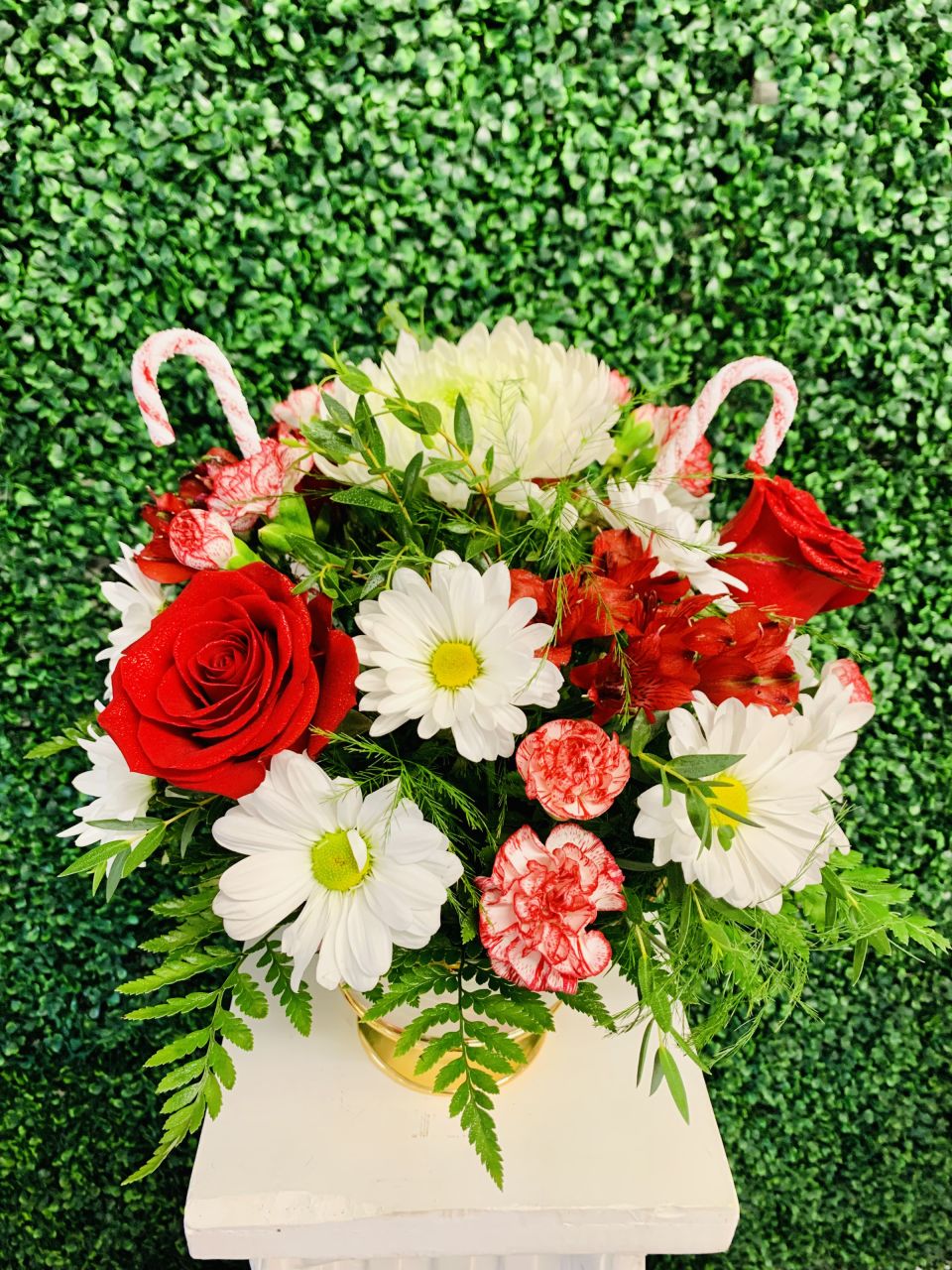 Candy Cane Centerpiece — Alabaster Florist