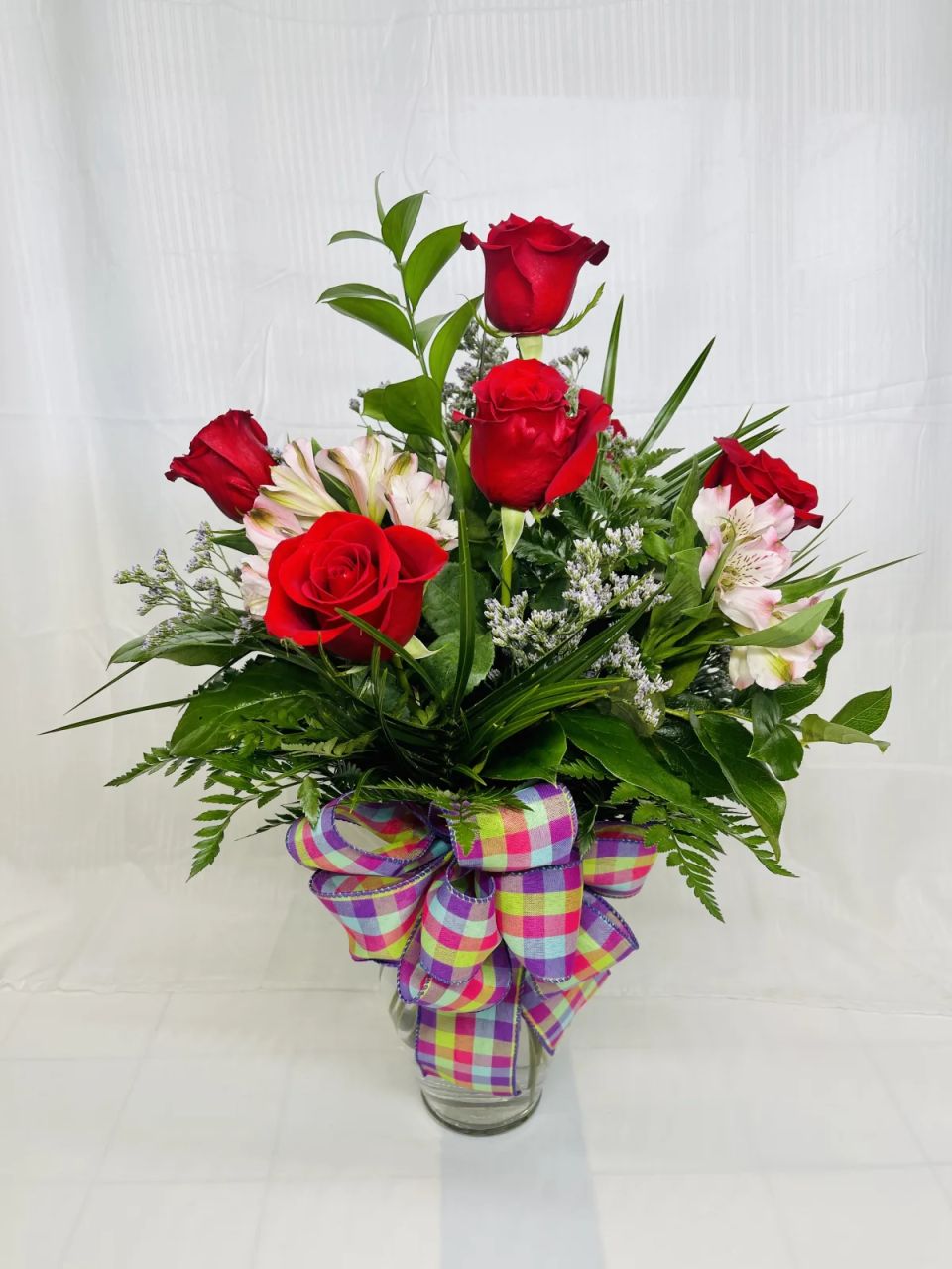 Half Dozen Roses with Alstroemeria — Alabaster Florist