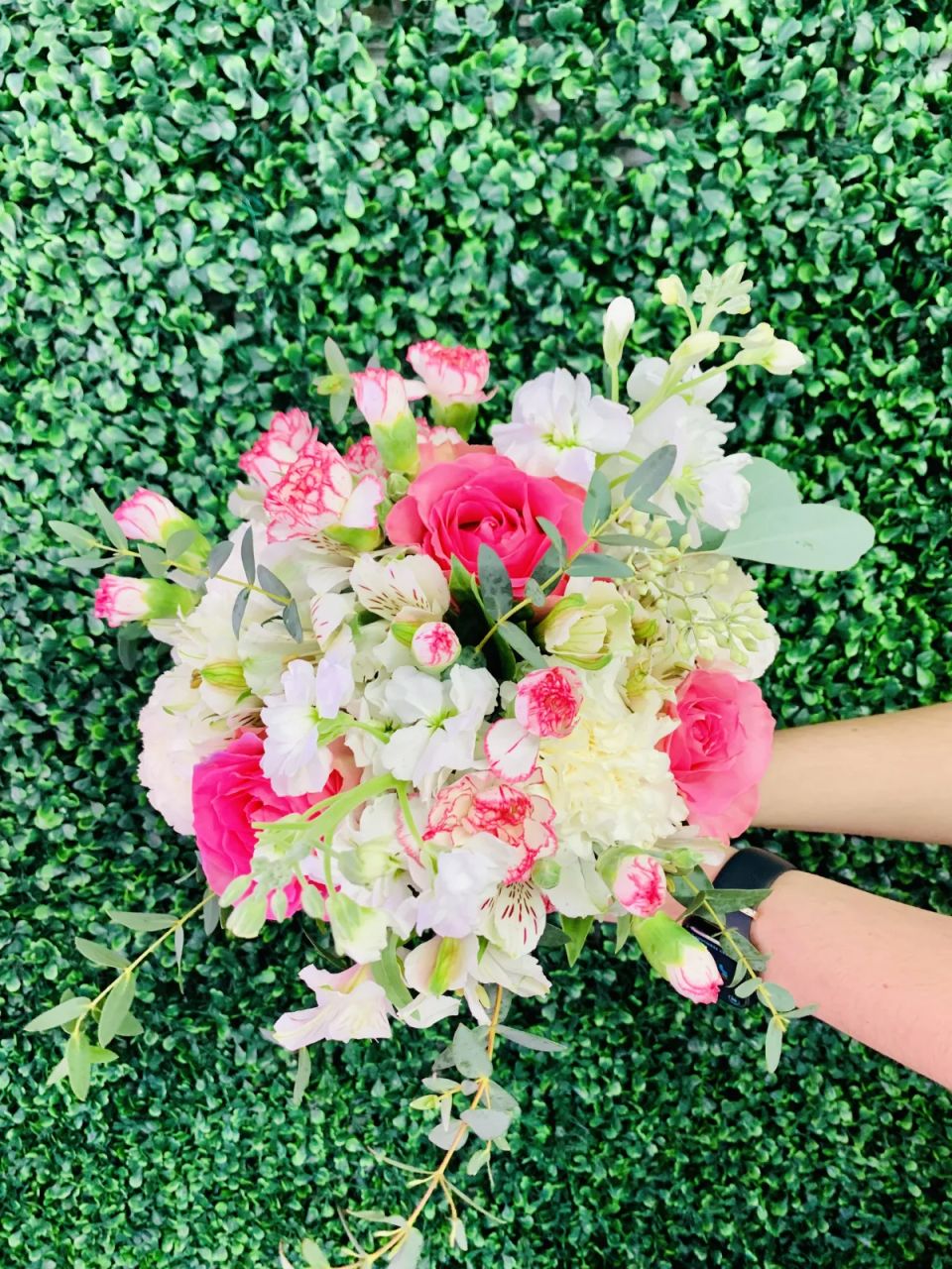 Mixed 3 Rose Bouquet — Alabaster Florist